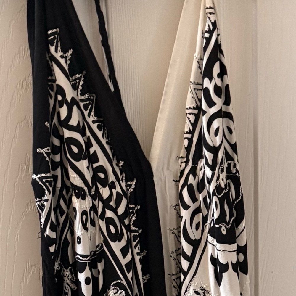 Advance Apparels Black and White Paisley Halter Dress - Picture 3 of 14